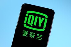 演员开始被批量淘汰 但他们的脸连一天工资都不值