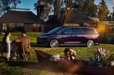 赵长江称智界V9会做大MPV蛋糕：让顶级的价值物超所值，是我们的追求