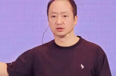 钉钉陈航：未来的公司没有文档、没有中层