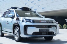 我们到底需要怎样的自动驾驶？