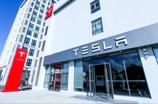 三星代工特斯拉AI4芯片升级版 马斯克称明年中期量产