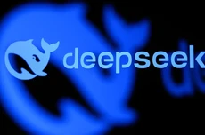 刚刚，DeepSeek大更新！终于“开眼”了|附大量实测