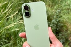 史上最长寿标准版！iPhone 17生产周期延长：苹果刀法彻底变了