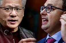 黄仁勋：有些CEO总喜欢装上帝！阿莫迪：你直接报我身份证得了