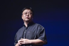 罗永浩反驳保时捷高管:论流氓,谁能和保时捷比呢?