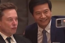马斯克参加晚宴被指喝懵了！毛大庆：没有饮酒过量 扛不住时差的原因