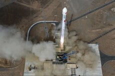 朱雀二号改进型遥五运载火箭飞行试验任务成功 实现大重量载荷发射能力