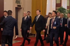 参加中美会谈后！马斯克说会谈很顺利 很多好事正在发生：黄仁勋点赞、库克比耶