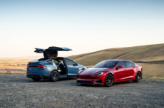 Model S/X未来会回归？特斯拉副总裁：不排除