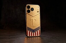 这部iPhone 17 Pro Max售价7万：24K镀金、镶嵌美国国旗