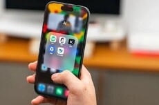 别再无脑装豆包了!实测五款国产AI App,最强的竟是…