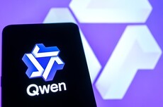 阿里Qwen3.7-Max模型AI编程能力超Claude Opus 4.6