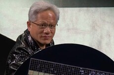 黄仁勋到底有没有误读“韬定律”？
