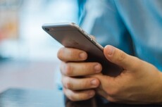 数字牛皮癣!人民日报评App窗口乱跳转:病根在畸形营利模式