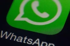 欧盟以临时措施要求Meta向第三方AI助手免费开放WhatsApp
