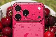 苹果iPhone 18 Pro Max机模曝光:深樱桃色、浅蓝、深灰颜色亮相