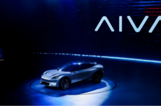AI“投胎”物理世界，第一志愿选了AI汽车