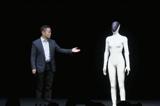 消息称小鹏机器人大调整：新设九部门，何小鹏兼任产品部负责人