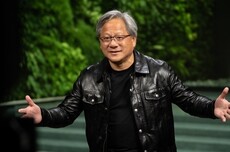 黄仁勋：国家安全高于出口！英伟达不为走私芯片提供支持