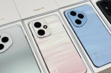 消息称荣耀新机量产线测试12000mAh电池，实验室评估最大14000mAh±