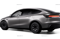 特斯拉Model Y L电动汽车在美国上市,6.2万美元