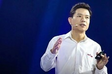 10年砸1800亿,百度终于养出一个比自己还贵的“儿子”