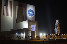 NASA再向三家公司授予5.9亿美元月球着陆器合同,拟发射月球车