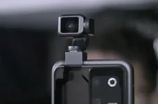 消息称“全球首款机器人手机”荣耀Robot Phone手机8月上市