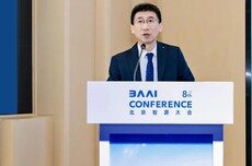 揭秘华为“智慧科研”,AI能治多少疑难杂症?