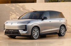 比亚迪腾势N8官图公布：大五座纯电SUV，搭载第二代刀片电池及闪充技术