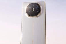 跳过麒麟9030 华为Mate XT2首发麒麟9050:芯片直接横跨两代