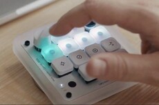Codex首款硬件正式发布,1500块的“AI监工”外设