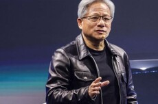黄仁勋穿过的皮衣拍出近百万美元天价，远超预期