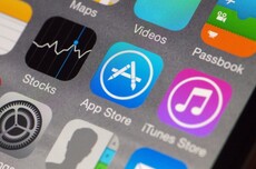 苹果App Store、谷歌Play商店被要求下架13款违规AI应用