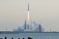 SpaceX造富让对手眼红，蓝色起源推新激励计划但含罕见竞业限制