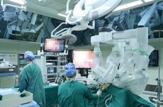 15厘米肿瘤位置刁钻,机器人手术巧拆“巨型炸弹”