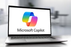 始终可见:微软Win10/Win11经典版Outlook下月将增Copilot AI统一入口