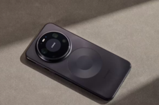 曝华为9月两场发布会：Mate XT2三折叠上旬先发，Mate 90系列下旬登场