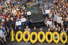 特斯拉全球第1000万辆电动车下线，系全球首个达成该里程碑的纯电动车企