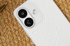 小米REDMI Note 17 Pro Max手机曝光:9210mAh硅碳电池、骁龙 6 Gen 5芯片