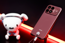 REDMI K100 Pro系列官宣8月11日发布,“赤霞珠红”配色ChinaJoy首秀