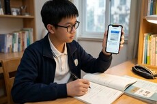 OpenAI和Anthropic,正在砸钱抢这个市场