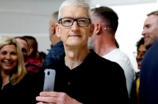 苹果CEO库克预警:iPhone、Mac、iPad供应链短缺加剧!远超预期