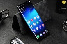 国产安卓全盘撤退，为何苹果新iPhone偏要上曲面屏？