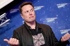 还没把英伟达送上天，SpaceX股价先跌入地了