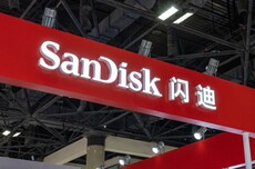 闪迪2026财年年报归母净利润114.33亿美元,同比增长797%