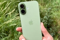 苹果拿下高端手机市场65%的份额:iPhone 17系列功不可没