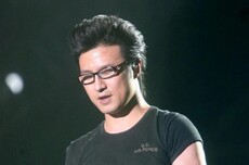 两个月裁掉63%效率反升,被AI清算的从来不是人