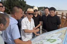 马云关注西北荒漠一线:实地探访荒漠化改造工程