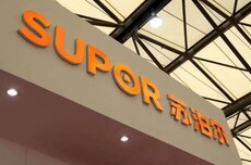 一条几块钱的擦边视频,让30余年的锅王苏泊尔翻车了